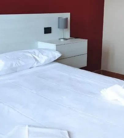 Le Residenze Di Santa Costanza - Il Lentisco Aparthotel