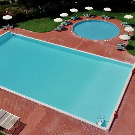 Le Residenze Di Santa Costanza - Il Lentisco Hotel apartamentowy